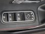 Mercedes-Benz A-klasse 180 Business Solution AMG / Panoramadak/ Night/ Sfeerverlichting/ Memory/ 19 inch