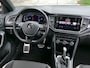 Volkswagen T-Roc 1.5 TSI Sport | navigatie | stoelverwarming | afneembare trekhaak