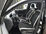 Volkswagen T-Roc 1.5 TSI Sport | navigatie | stoelverwarming | afneembare trekhaak