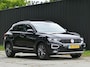 Volkswagen T-Roc 1.5 TSI Sport | navigatie | stoelverwarming | afneembare trekhaak