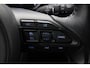 Toyota Yaris 1.5 Hybrid Executive | Apple Carplay / Android Auto | Head-up display | Stoel-/stuurverwarming | Keyless | Adaptive Cruise | Clima | Camera | 16 inch