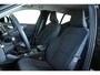 Volvo XC40 T2 Momentum | Automaat | Navigatie | Parkeercamera | Parkeersensoren voor en achter | Apple Carplay | Android Auto | Climate Control | Cruise Control