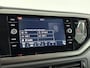 Volkswagen Polo 1.0 TSI Highline Airco | Stoelverwarming | Bluetooth Apple Carplay | Android Auto | Buitenspiegels Elektrisch Verstel- en Verwarmbaar | Cruise Control Adaptief | Lederen Stuurwiel | Lichtmetalen Velgen | Stuurwiel Multifunctioneel | Parkeersensor Voor en Achter