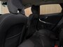 Volvo V40 T2 Edition+ Automaat | Dealer onderhouden | Stoelverwarming | LED Koplampen | Regensensor | Cruise Control | Bluetooth telefoon en Audiostreaming | Audiobediening op stuurwiel | Volledig digitaal TFT instrumentenpaneel met 3 instellingen | Electronic Climate Control L+R | Elektrisch inklapbare buitenspiegels | Automatisch dimmende binnenspiegel | Parkeersensoren achter | Elektrische ramen voor en achter | 16 Inch | Dynamic Textiel charcoal bekleding met wit stiksel | Volvo On Call met mobiele App functie | Fusion Red Metallic |