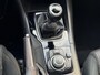Mazda 3 2.0 Skylease NL-Auto, Dealer Ondh., Navigatie, Apple Carplay / Android Auto, Trekhaak, A.Rij-Camera, Trekhaak, Cruise Controle, Climate Controle 2 zone.