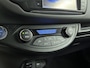 Toyota Yaris 1.5 Hybrid Trend Bi-Tone Trekhaak | Airco | Achteruitrij Camera | Bluetooth | Cruise Control | Lederen Stuurwiel | Navigatiesysteem | Stuurwiel Multifunctioneel | Stuurbekrachtiging