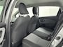 Toyota Yaris 1.5 Hybrid Trend Bi-Tone Trekhaak | Airco | Achteruitrij Camera | Bluetooth | Cruise Control | Lederen Stuurwiel | Navigatiesysteem | Stuurwiel Multifunctioneel | Stuurbekrachtiging