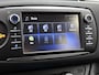 Toyota Yaris 1.5 Hybrid Y20 | Dealer onderhouden | Navigatie | Climate Control | Cruise control | Fietsendragerbeugel | Achteruitrijcamera | SL 77