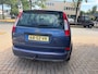 Ford C-Max Focus 1.6-16V Champion airco cruise controle, elec pakket, trekhaak, nette goed rijdende auto apk t/m 26-01-2027