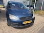 Ford C-Max Focus 1.6-16V Champion airco cruise controle, elec pakket, trekhaak, nette goed rijdende auto apk t/m 26-01-2027
