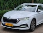 Skoda Octavia Combi Edition Plus Trekhaak CarPlay HUD Virtual dash facelift 2e-eig 100% NAP TSI Business Edition Plus