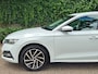 Skoda Octavia Combi Edition Plus Trekhaak CarPlay HUD Virtual dash facelift 2e-eig 100% NAP TSI Business Edition Plus