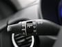 Hyundai Kona 1.6 GDI HEV Premium / Trekhaak / Lederen bekleding / HUD Display / Navigatie / Adaptieve Cruise Control / Elektrisch stoel voor / Stoel verwarming & koeling voor / 1ste eigenaar / NL Auto / Dealeronderhouden/