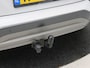 Hyundai Kona 1.6 GDI HEV Premium / Trekhaak / Lederen bekleding / HUD Display / Navigatie / Adaptieve Cruise Control / Elektrisch stoel voor / Stoel verwarming & koeling voor / 1ste eigenaar / NL Auto / Dealeronderhouden/