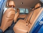 BMW 5-Serie Touring 520i High Executive | Elc trekhaak | 360° Camera | Dealer onderhouden