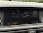 BMW X1 sDrive20i High Executive | Navigatie | Cruise Control | Stoelverwarming | Schuif / kantel dak |