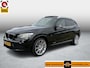 BMW X1 sDrive20i High Executive | Navigatie | Cruise Control | Stoelverwarming | Schuif / kantel dak |