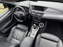 BMW X1 sDrive20i High Executive | Navigatie | Cruise Control | Stoelverwarming | Schuif / kantel dak |