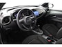 Toyota Aygo X Hybrid 115 pulse | Apple Carplay/Android Auto | Parkeer sensoren | Climate Control | Cruise Control |