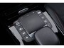 Mercedes-Benz CLA 200 Business Solution AMG (PANORAMADAK, STOELVERWARMING, SFEERVERLICHTING, CAMERA, CRUISE CONTROL)