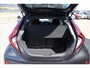 Toyota Aygo X PULSE NL-AUTO 1E EIGENAAR CLIMA NAVI APPLE/ANDROID LM-VELGEN ALL-SEASON PRIVACY-GLASS