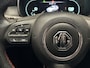 MG MG ZS 1.5 106 PK LEDER CRUISE CONTROL NAVIGATIE 360 CAMERA APPLE CARPLAY/ANDROID RIJSTROOKSENSOREN DODEHOEKSENSOREN 17" LM VELGEN IN ZEER NETTE STAAT !!