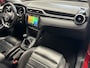 MG MG ZS 1.5 106 PK LEDER CRUISE CONTROL NAVIGATIE 360 CAMERA APPLE CARPLAY/ANDROID RIJSTROOKSENSOREN DODEHOEKSENSOREN 17" LM VELGEN IN ZEER NETTE STAAT !!