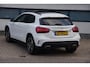 Mercedes-Benz GLA 180 Business Solution AMG Night Upgrade