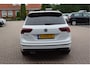 Volkswagen Tiguan 1.5 TSI ACT Highline Business R Line Panoramadak