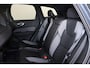 Volvo XC60 T6 Recharge AWD Plus Black Edition - Head-up display - Panorama/schuifdak - 360º camera - Harman/Kardon audio - IntelliSafe Assist & Surround - Adaptieve LED koplampen - Verwarmde voorstoelen, stuur & achterbank - Parkeersensoren voor & achter - Inklapbare trekhaak - Elektr. bedienb. voorstoelen met geheugen - Draadloze tel. lader - Extra getint glas - 21' LMV