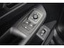 Volkswagen Caddy Maxi 1.5 eHybrid 150PK DSG-6 Life | 7 ZITS | NAVI BY APP | STOELVERW. | WINTERPAKKET | NIEUWSTAAT!