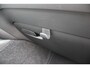 Volvo XC40 T2 129PK AUT8 Business Pro | Adaptive Cruise & Pilot Assist | Verwarmbare voorstoelen+stuur | AppleCarplay | Semi-elektr. inklapbare trekhaak | Keyless Entry | Park Assist & Camera Achter | DAB+ | Navigatie | 19'' Lichtmetalen wielen |