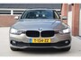 BMW 3-Serie Touring 318i Panorama schuif- kantel dak - Afneembare trekhaak - Memory - Climate- & Cruise control