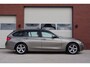 BMW 3-Serie Touring 318i Panorama schuif- kantel dak - Afneembare trekhaak - Memory - Climate- & Cruise control