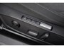 Volkswagen Golf 1.5 TSI Style 130PK / 96kW, Panoramadak, keyless start, navigatie, privacy glas, 17" 'Ventura' LMV, ErgoActive elektrisch verstelbare bestuurdersstoel met geheugen- en massagefunctie, 30 kleurige sfeerverlichting, draadloos Apple Carplay & Android Auto, parkeersensoren voor en achter (PDC), LED Plus koplampen, adaptieve cruise control (ACC), DAB+, elektrisch verstel- en verwarmbare buitenspiegels, 3-zone climatronic etc.