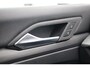 Volkswagen Golf 1.5 TSI Style 130PK / 96kW, Panoramadak, keyless start, navigatie, privacy glas, 17" 'Ventura' LMV, ErgoActive elektrisch verstelbare bestuurdersstoel met geheugen- en massagefunctie, 30 kleurige sfeerverlichting, draadloos Apple Carplay & Android Auto, parkeersensoren voor en achter (PDC), LED Plus koplampen, adaptieve cruise control (ACC), DAB+, elektrisch verstel- en verwarmbare buitenspiegels, 3-zone climatronic etc.