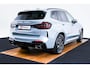 BMW X3 xDrive30e M Sport - Stoelverwarming voor/achter - Comfort Access - Parking Assistant Plus - HiFi System - Getinte Ruiten - Ambiance verlichting - Stuurwielrand verwarmd -