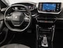Peugeot 2008 1.2 PureTech Allure Pack 131Pk Automaat (VIRTUAL COCKPIT, APPLE CARPLAY, GROOT NAVI, 360 CAMERA, LEDER, SPORTSTOELEN, KEYLESS, GETINT GLAS, NIEUWSTAAT)
