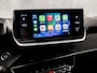Peugeot 2008 1.2 PureTech Allure Pack 131Pk Automaat (VIRTUAL COCKPIT, APPLE CARPLAY, GROOT NAVI, 360 CAMERA, LEDER, SPORTSTOELEN, KEYLESS, GETINT GLAS, NIEUWSTAAT)