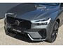 Volvo XC60 T6 Plug-in hybrid AWD Plus Dark | Panoramadak | Trekhaak | Head up display | 360 graden camera | Premium audio by Harman Kardon | Verwarmbare voorstoelen stuurwiel en achterbank