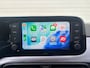 Hyundai i10 5-deurs 1.0 Premium automaat - 2-tone - 5-zits - camera - stoel + stuurverwarming - Apple Carplay