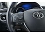 Toyota Auris 1.8 Hybrid Dynamic | Navigatie | Trekhaak | Climate Control | Cruise Control | Camera | Armsteun | Voorstoelen in hoogte verstelbaar