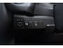 Toyota Auris 1.8 Hybrid Dynamic | Navigatie | Trekhaak | Climate Control | Cruise Control | Camera | Armsteun | Voorstoelen in hoogte verstelbaar