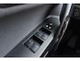 Toyota Auris 1.8 Hybrid Dynamic | Navigatie | Trekhaak | Climate Control | Cruise Control | Camera | Armsteun | Voorstoelen in hoogte verstelbaar