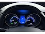 Toyota Auris 1.8 Hybrid Dynamic | Navigatie | Trekhaak | Climate Control | Cruise Control | Camera | Armsteun | Voorstoelen in hoogte verstelbaar