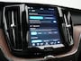Volvo XC60 T8 AWD Ultimate Dark LONG RANGE PHEV 455pk Dealer O.H. | Trekhaak Af Fabriek | Panodak | Adaptive Cruise | Head Up | 360 Camera | Harman / Kardon | Lederen Comfortzetels Massage & Ventilatie & Memory | Keyless | Stoelen & Stuur Verwarmd | Plug In Hybrid |