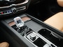Volvo XC60 T8 AWD Ultimate Dark LONG RANGE PHEV 455pk Dealer O.H. | Trekhaak Af Fabriek | Panodak | Adaptive Cruise | Head Up | 360 Camera | Harman / Kardon | Lederen Comfortzetels Massage & Ventilatie & Memory | Keyless | Stoelen & Stuur Verwarmd | Plug In Hybrid |