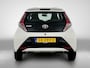 Toyota Aygo 1.0 VVT-i x-nav | Navigatie | Airco | Achteruitrijcamera | Elektrische ramen voor | Elektrisch verstelbare spiegels |