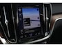 Volvo V60 2.0 T8 Twin Engine AWD Inscription | Pano | Leer | Trekhaak |