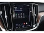 Volvo V60 2.0 T8 Twin Engine AWD Inscription | Pano | Leer | Trekhaak |
